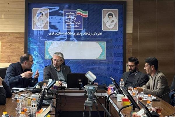 نشست بررسی مسائل و درخواست‌های دفاتر پیشخوان دولت در استان مرکزی برگزار شد