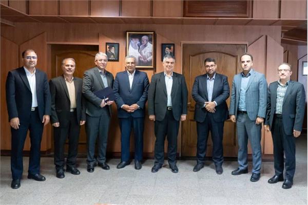 همکاری وزارت ارتباطات و فناوری اطلاعات و استانداری مرکزی برای تحقق و توسعه اقتصاد دیجیتال تقویت می‌شود