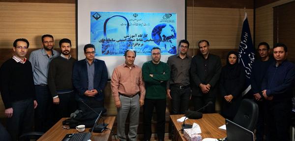 کارگاه آموزشی روش های تشخیص نقاط ضعف امنیتی سامانه های نرم افزاری از سوی مرکز آپا دانشگاه اراک  و با همکاری اداره کل  ICT استان مرکزی برگزار گردید
