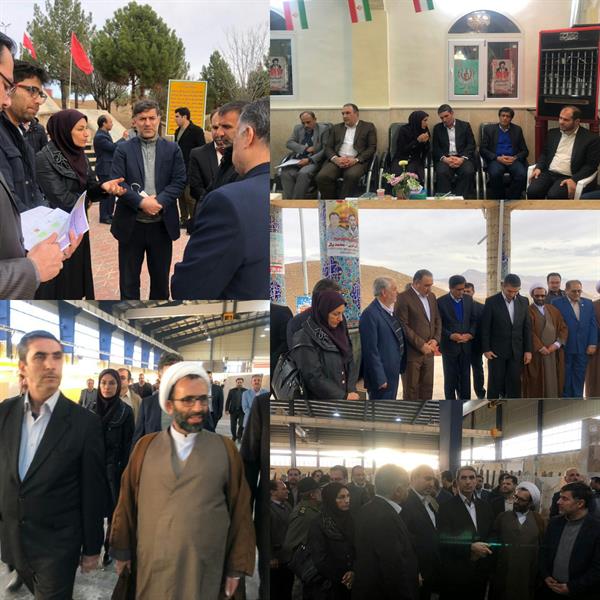 بررسی مشکلات ارتباطی روستای یکه‌چاه با حضور استاندار و سرپرست اداره کل ارتباطات و فناوری اطلاعات استان مرکزی