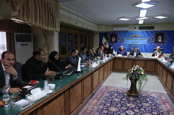 ارائه گزارش مدیر کل ارتباطات و فناوری اطلاعات در جلسه مدیریت راهبردی اقتصاد مقاومتی استان مرکزی