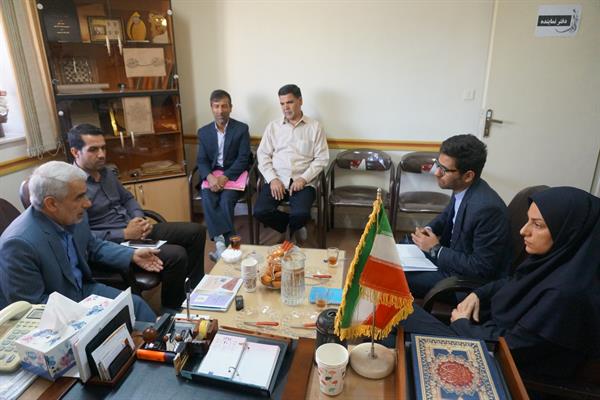 دیدار مدیر کل ارتباطات و فناوری اطلاعات استان مرکزی با نماینده مردم شریف شهرستان خمین در مجلس شورای اسلامی