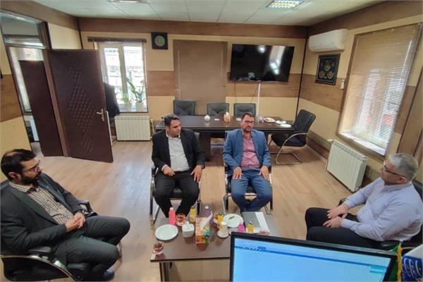 بررسی وضعیت ارتباطی شهر شهباز در شهرستان شازند