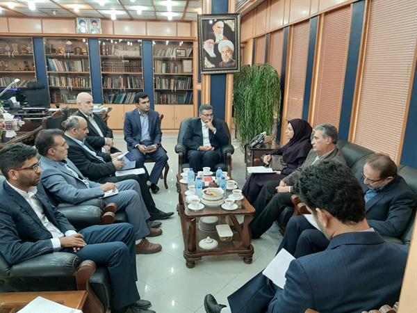 جلسه بررسی وضعیت ارتباطی شهرستان ساوه برگزار شد