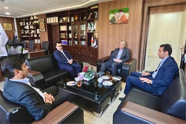 جلسه‌ای برای توسعه همکاری‌های مشترک میان سرپرست اداره کل ارتباطات و فناوری اطلاعات استان مرکزی و مدیرکل آموزش و پرورش استان تشکیل شد