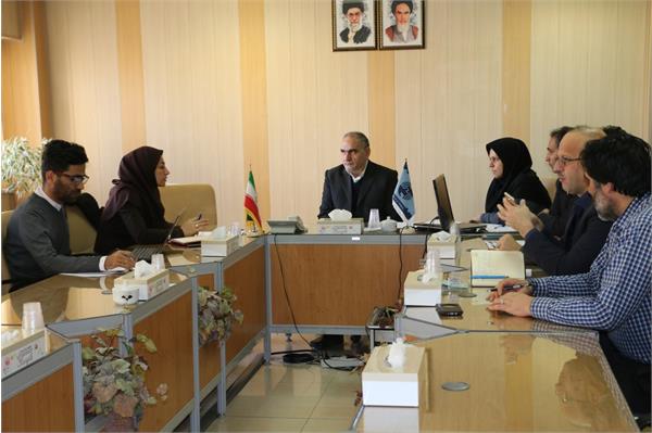 جلسه بررسی و رفع مشکلات ارتباطی استان مرکزی در حوزه مخابرات و همراه اول برگزار شد