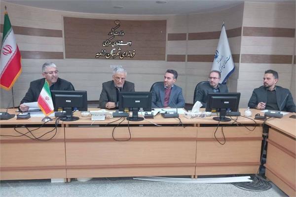 برگزاری جلسه کمیته فناوری اطلاعات ستاد انتخابات در فرمانداری زرندیه با هدف تامین ارتباطات