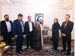 تجلیل از خانواده شهید حوزه ارتباطات استان مرکزی در شهرستان خمین