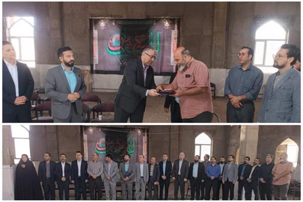 بمناسبت چهل و پنجمین سالگرد گرامیداشت هفته دفاع مقدس مراسم غبارروبی مزار شهید محمدرضا علیزاده در روستای ابراهیم‌آباد اراک برگزار شد