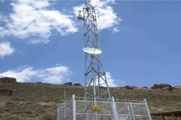 توسعه ارتباطات روستایی ادامه دارد؛  اینترنت پرسرعت به روستای شمس‌آباد اراک رسید